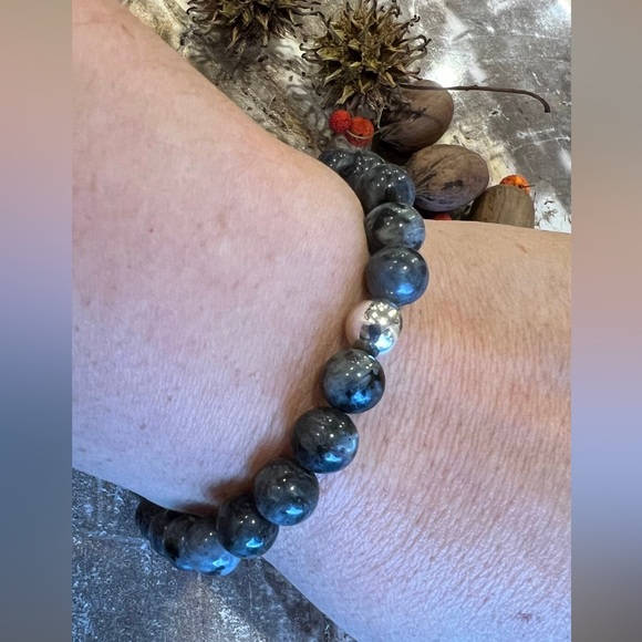 Men .925 Silver Grey Larvikite Bracelet Sesame Kiwi Jasper Gemstone Stretch 19cm - Picture 2 of 3